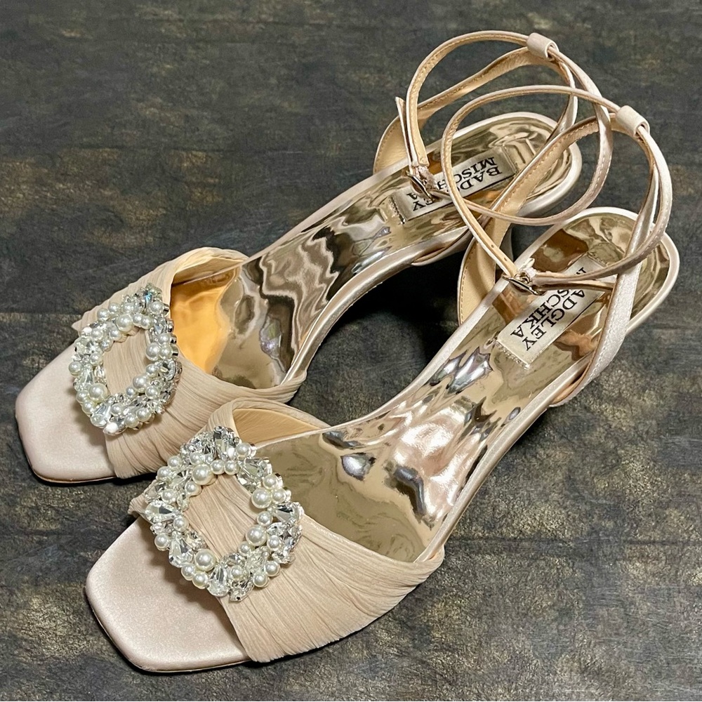 Badgley Mischka Nimah Satin Nude Heeled Sandal Women's Size 7.5 US